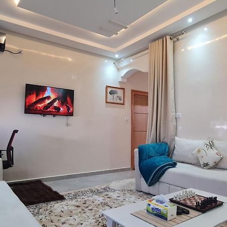 Appartement Pour Familles Midelt Luaran gambar
