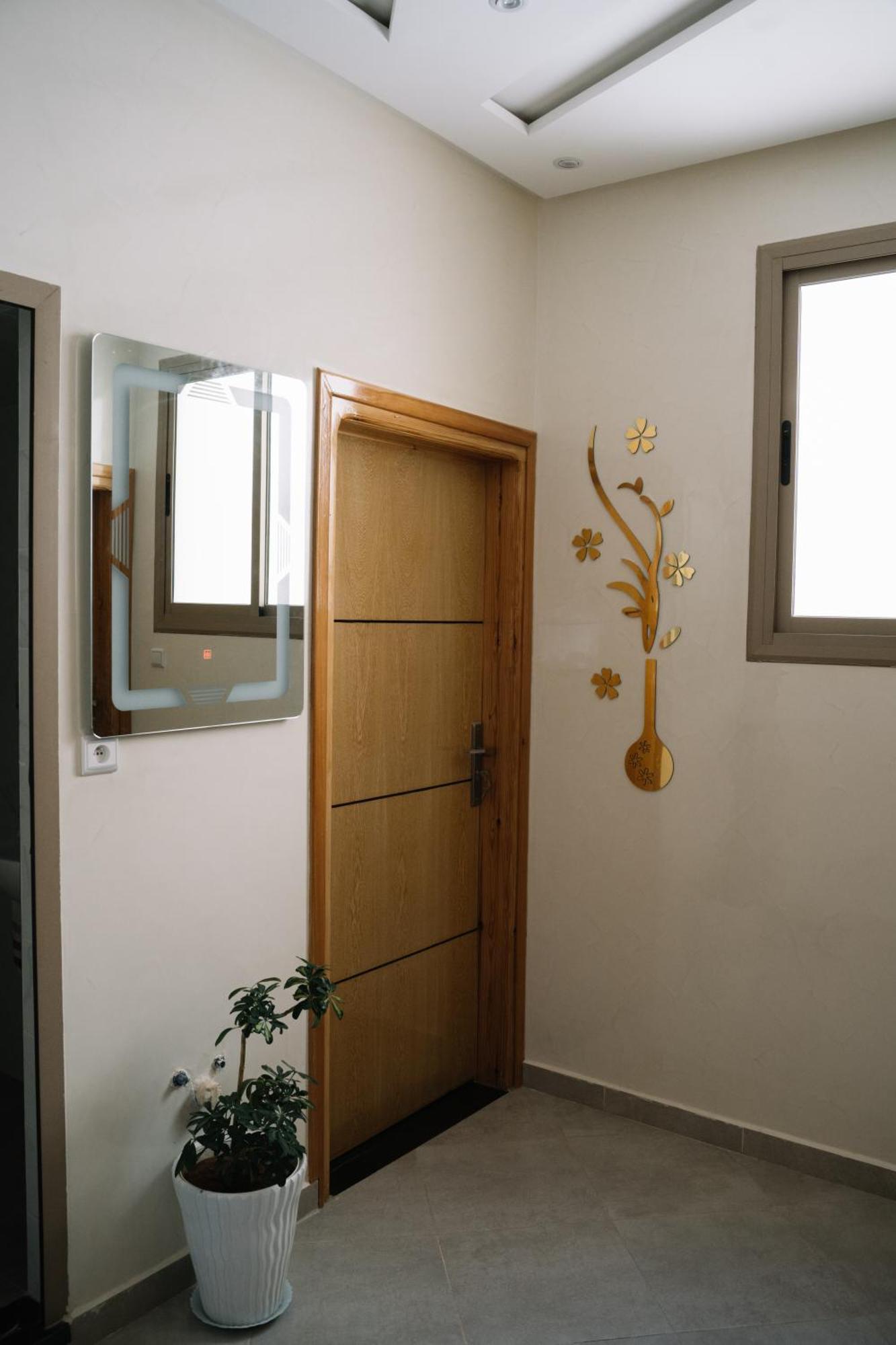 Appartement Pour Familles Midelt Luaran gambar